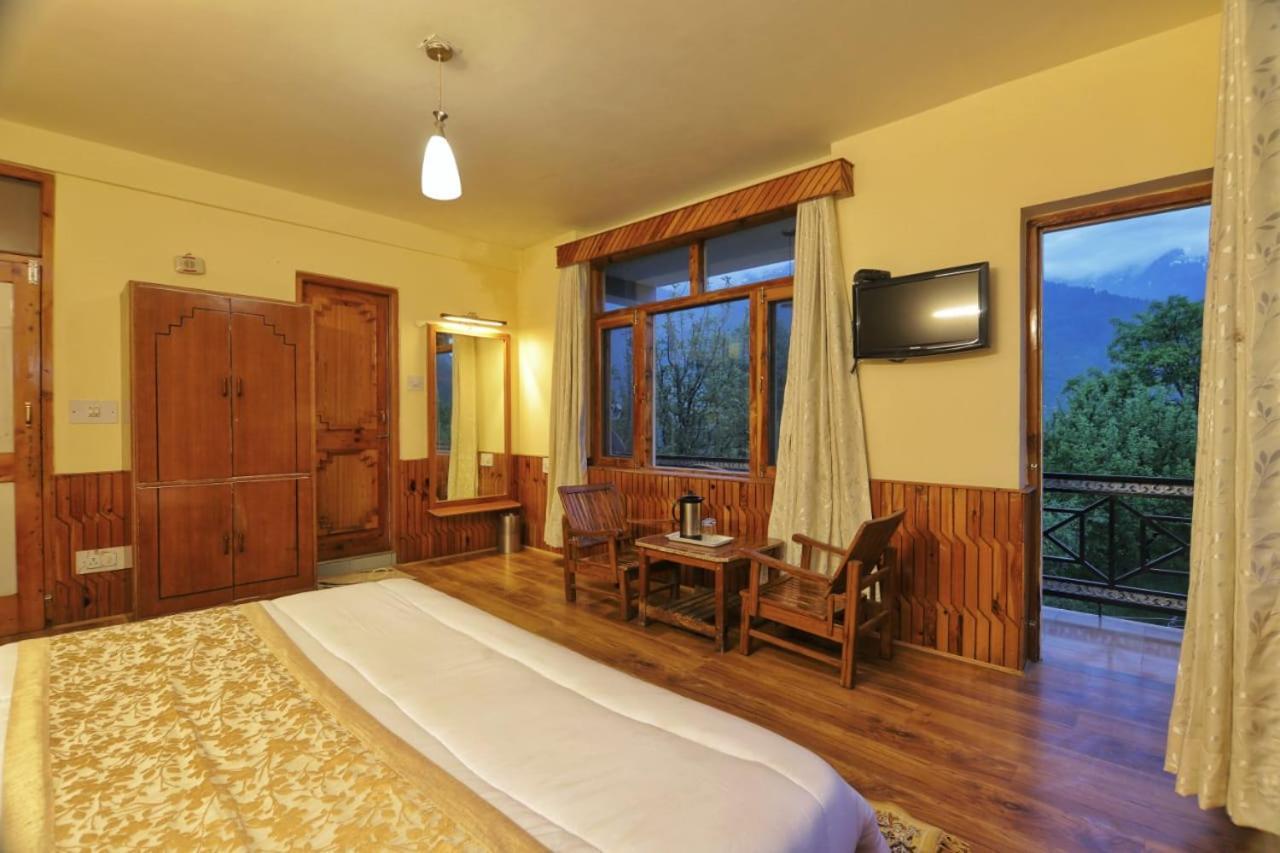Villa Grey Moustache 4bhk