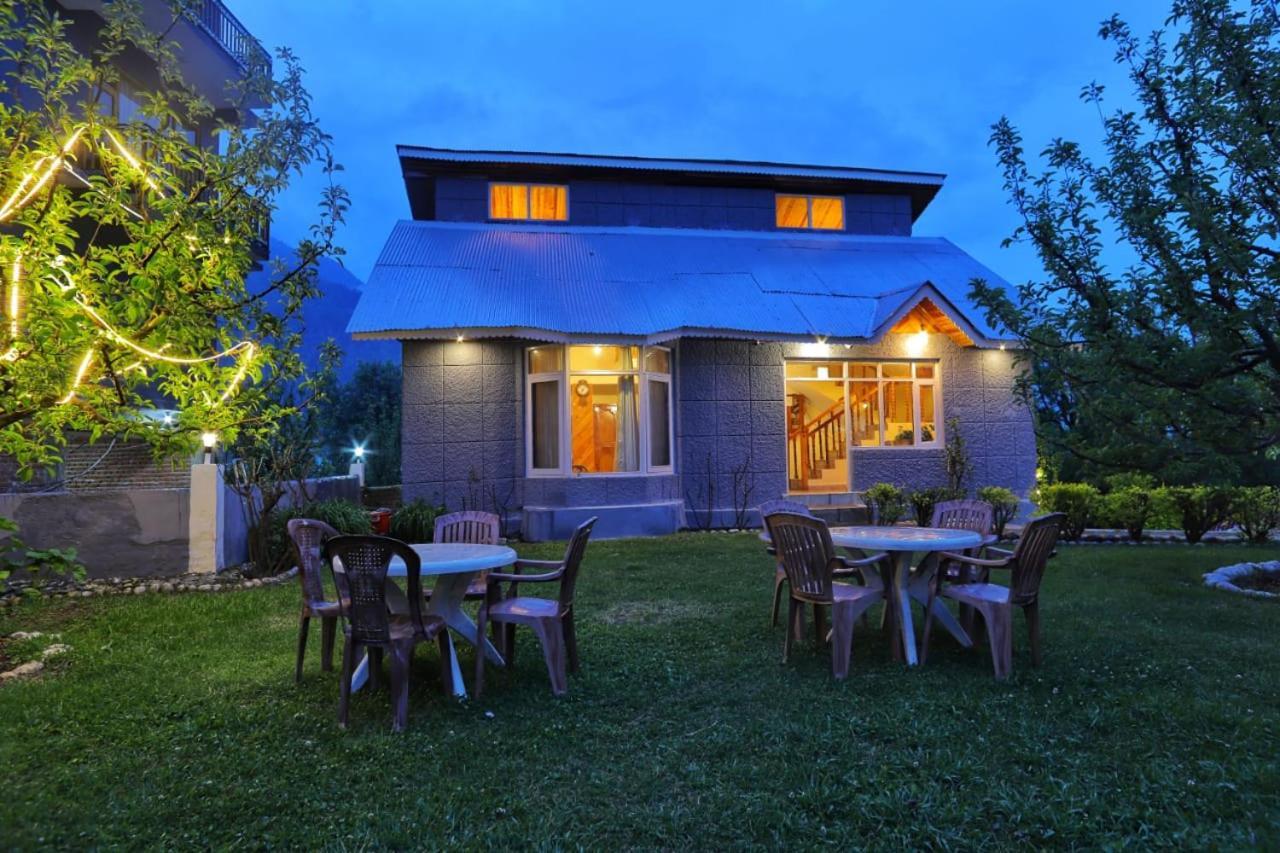 Grey Moustache 4bhk * Manali (Himachal Pradesh)